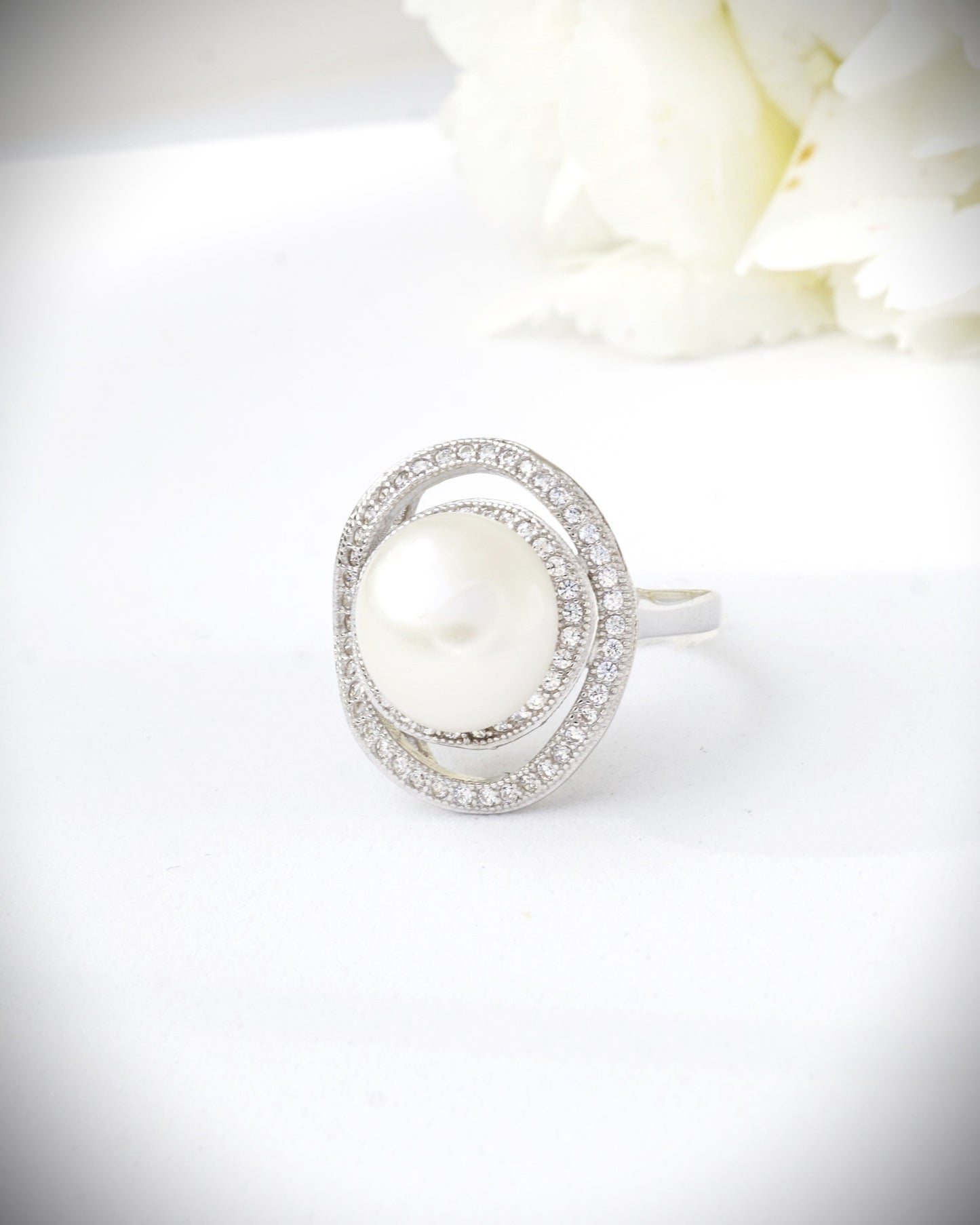 Damen Ring aus Sterlingsilber (925) mit große Süßwasser Perle mit Zirkon kombiniert