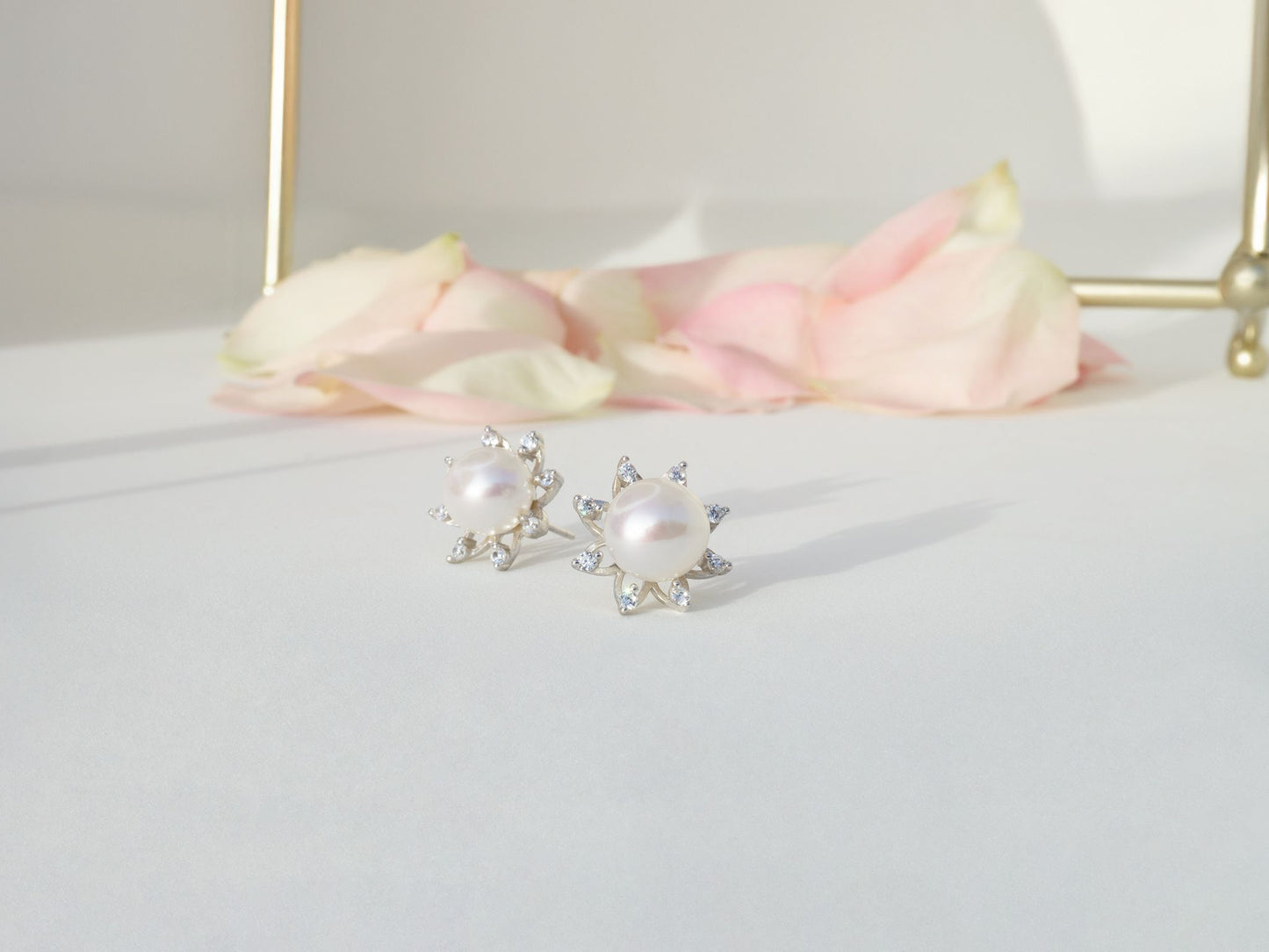 NM White Puala