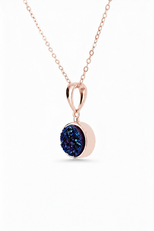 Stella Blu Kette mit blauem Druzy-Anhänger – Ansicht 2