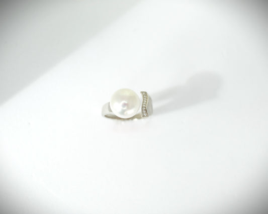 NM in White Nonua